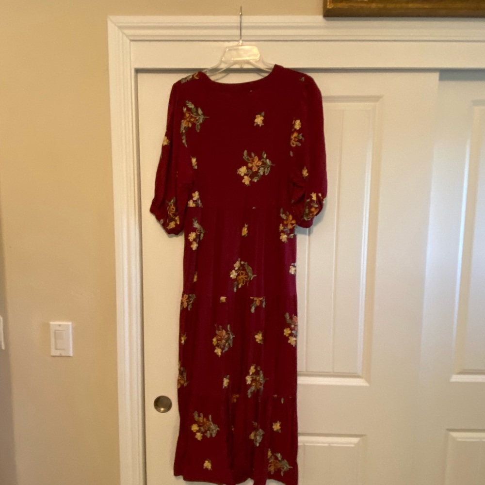 Floral Red Button-Down Dress - Picture 5 of 9